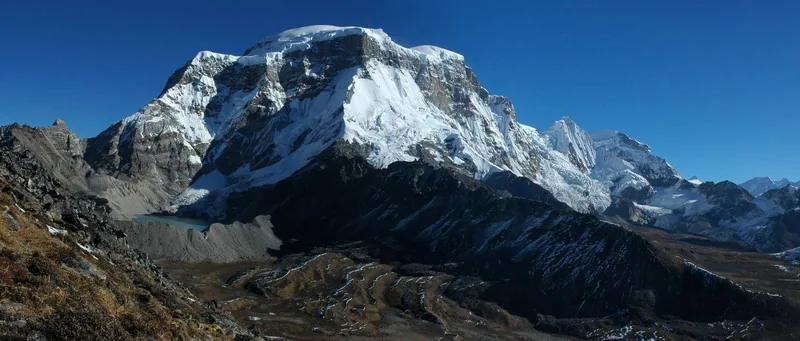 Kangchengyao (6889 m n.p.m.) w północnym Sikkimie