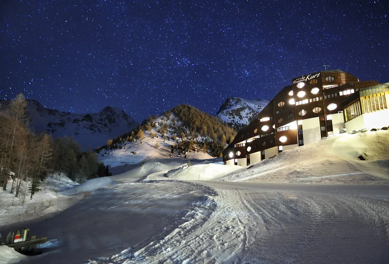 Maso Corto - Top Residence Kurz nocą