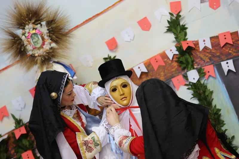 Sartiglia odbywająca się w Oristano pochodzi z okresu średniowiecza