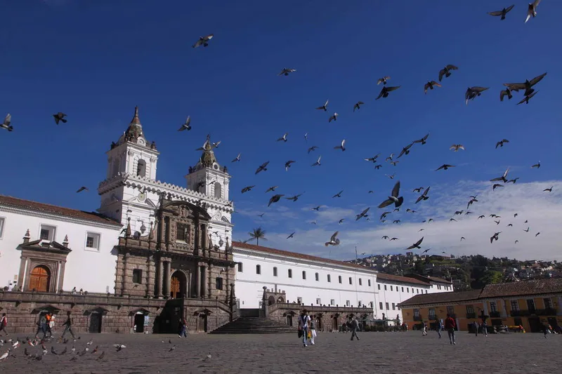 Kościół i Klasztor św. Franciszka z XVI–XVII w. w Quito
