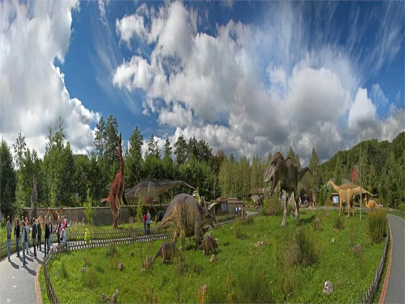 Baltow-JuraPark-Tyrannosaurus_rex-2010-09-14-001B-PAN.jpg