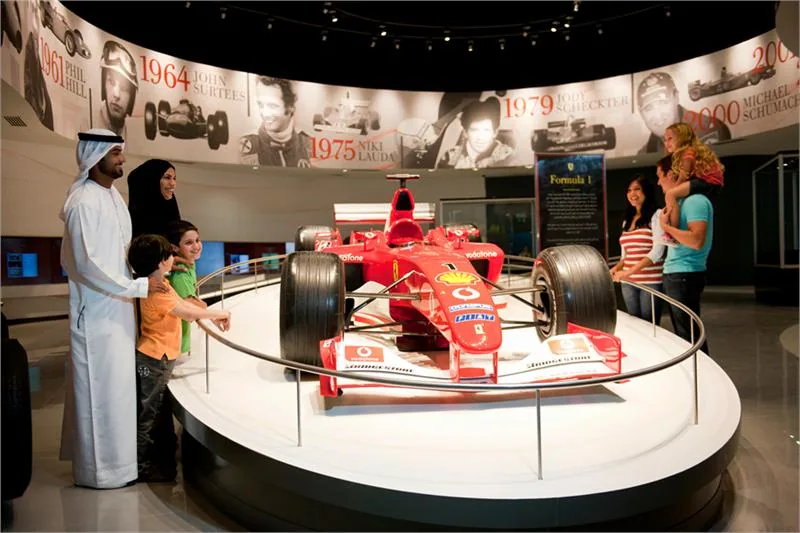 Galleria-Ferrari.jpg
