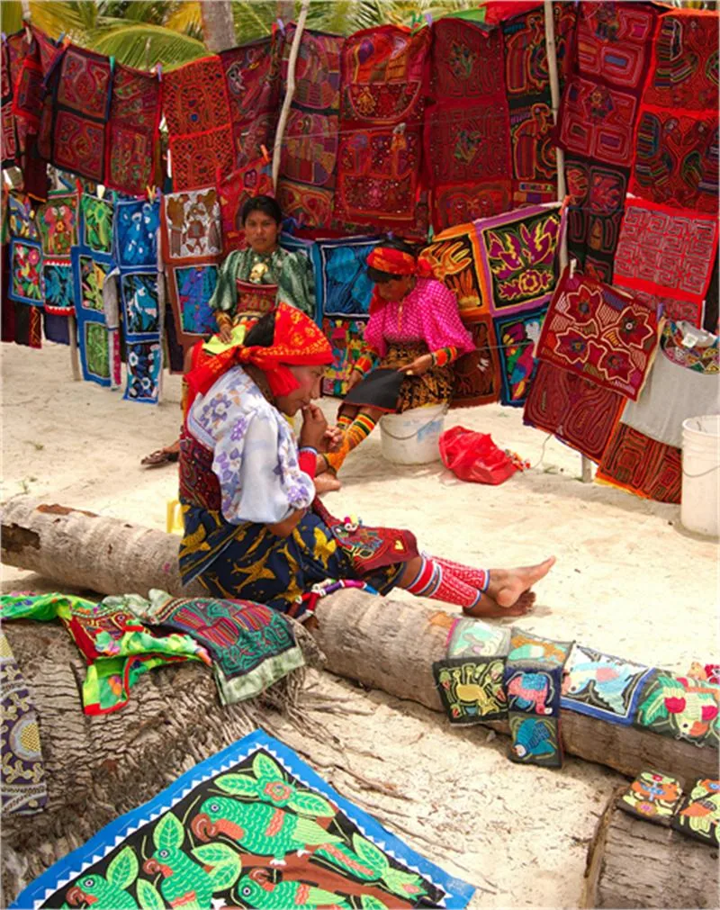 Molas_Isla_Achutupo.jpg
