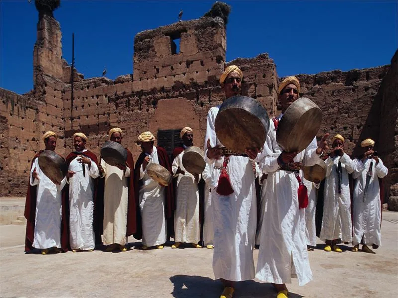 Musicians_at_Marrakech_Festival_-MNTO_fotoseeker.jpg