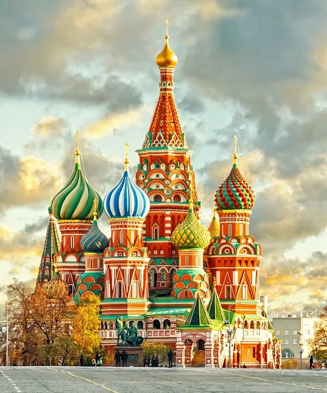 Diners_Club_Moskwa_2_Shutterstock.jpg