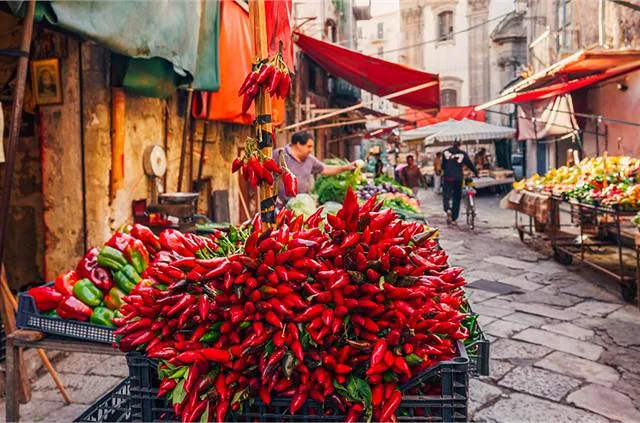food-and-wine-palermo-street-markets