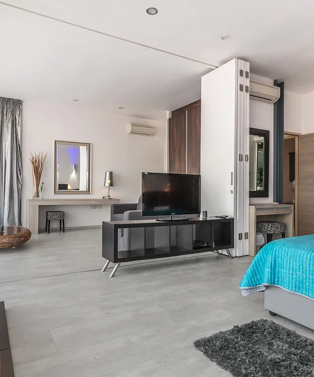 villa-1737168 1920 1