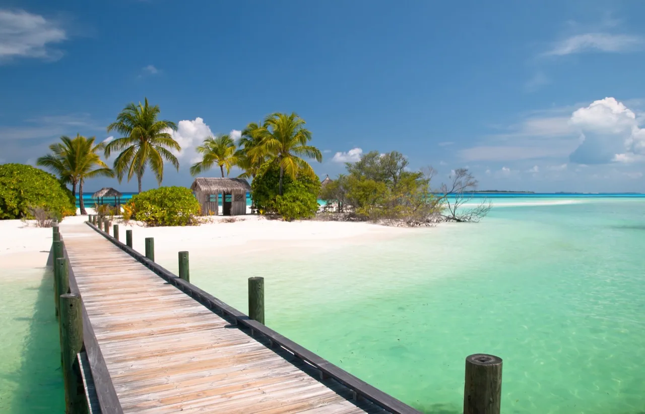 Bahama shutterstock