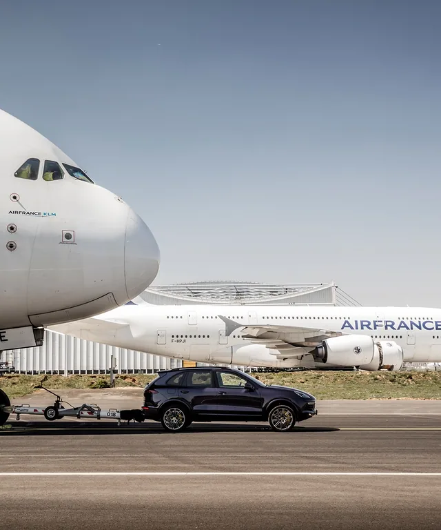 Cayenne holuje Airbusa A380