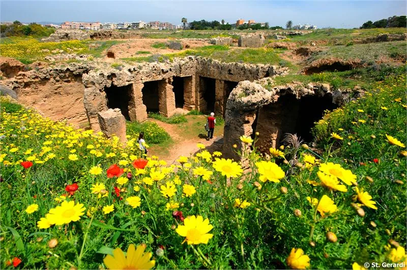 Tombs of the Kings Archaelogical Park Kato Pafos 24 lrg