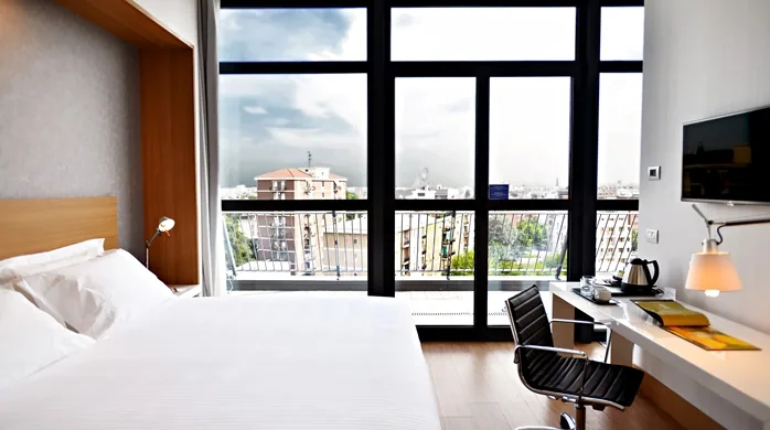 HGI Milan North 03