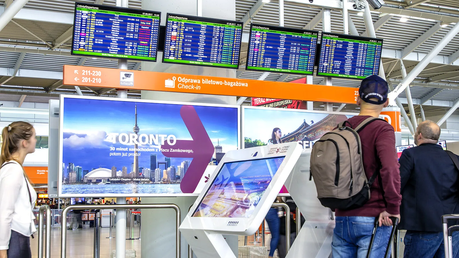 Rekordowe wakacje na Lotnisku Chopina 01