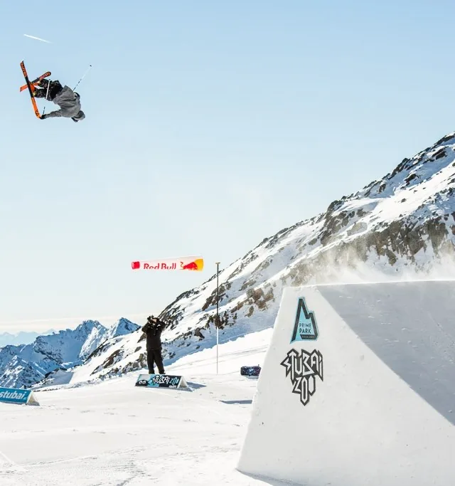 271015 lovestorm instagram fot lovestormphoto stubai buebird primeparksessions -9- sm web