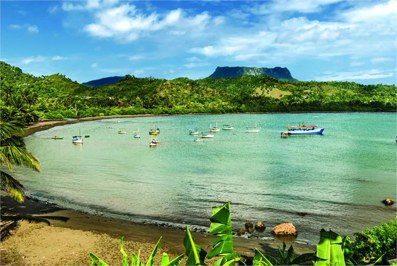 90 Scenic bay El Junque Baracoa NOY4451 F1