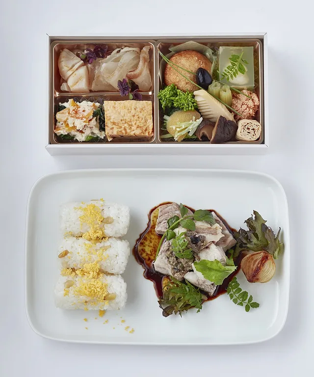 Finnair Signature Menu by Rika Maezawa 3.jpg