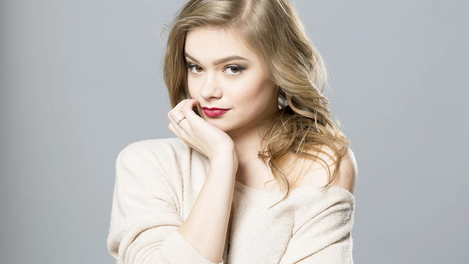 julia wroblewska 4398pmn