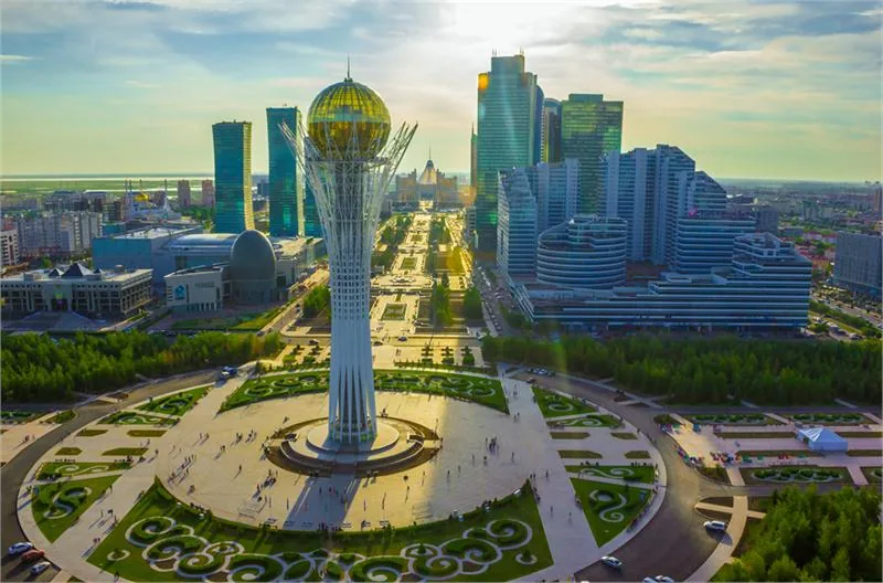 nursułtan uczynił stolicą kraju prezydent, od którego imienia nazwano to miasto w 2019 r © KAZAKHSTAN.TRAVEL