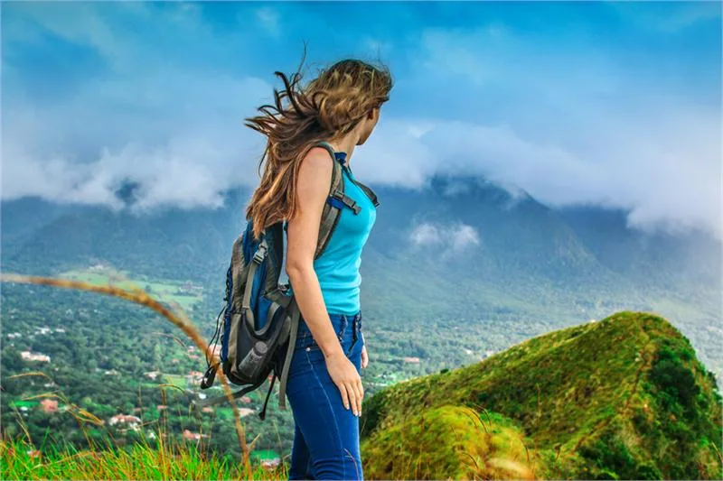 Wyprawa trekkingowa w okolicy miasteczka El Valle de Antón leżącego w wulkanicznym kraterze © PANAMATOURISTBOARD/BRANLYBRUNETH