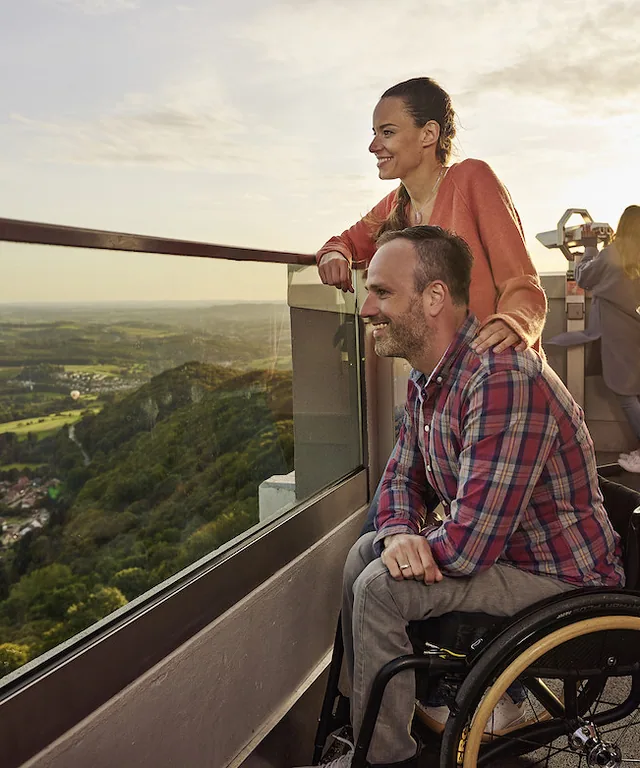 nachhaltig-reisen-im-saarland-schaumbergturm-barrierefreie-ausflugsziele