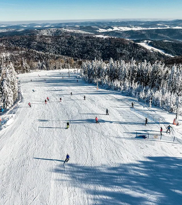 Trasy narciarskie w ośrodku sportów zimowych Grupy PKL na Jaworzynie