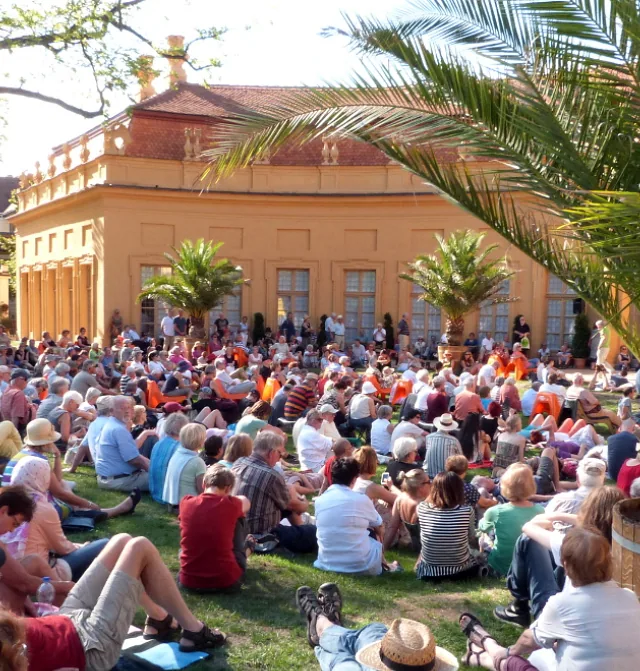 Erlanger-Poetenfest-FREIE-NUTZUNG-Wikimedia-Commons