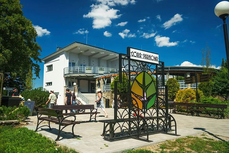 Ośrodek turystyczny Grupy PKL na Górze Parkowej