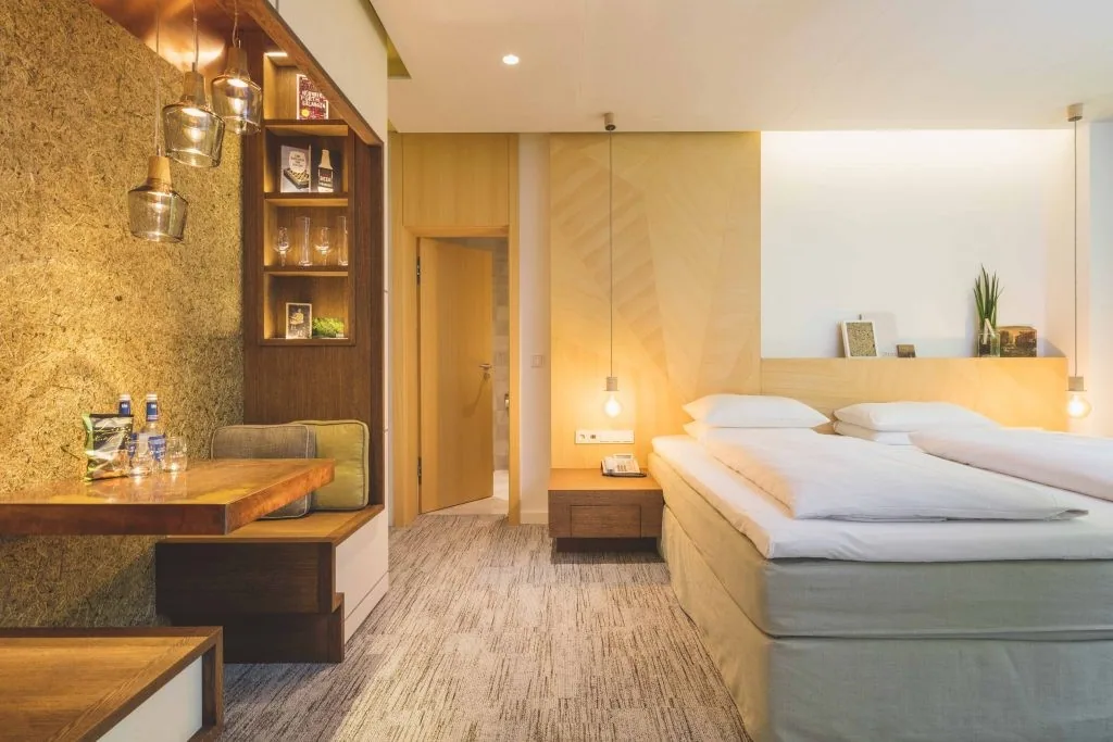 creativhotel-luise-erlangen-nachwachsendes-hotelzimmer